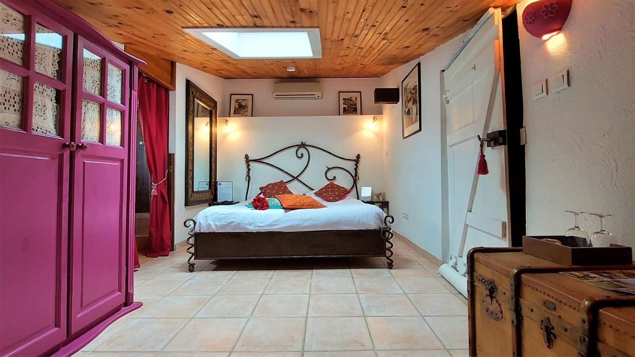 La Bergerie Du Moulin (Adults Only) Bed and Breakfast Taradeau Exteriör bild