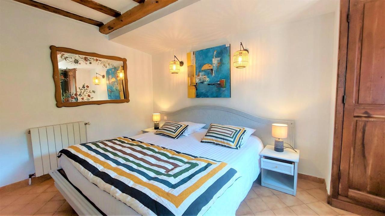La Bergerie Du Moulin (Adults Only) Bed and Breakfast Taradeau Exteriör bild