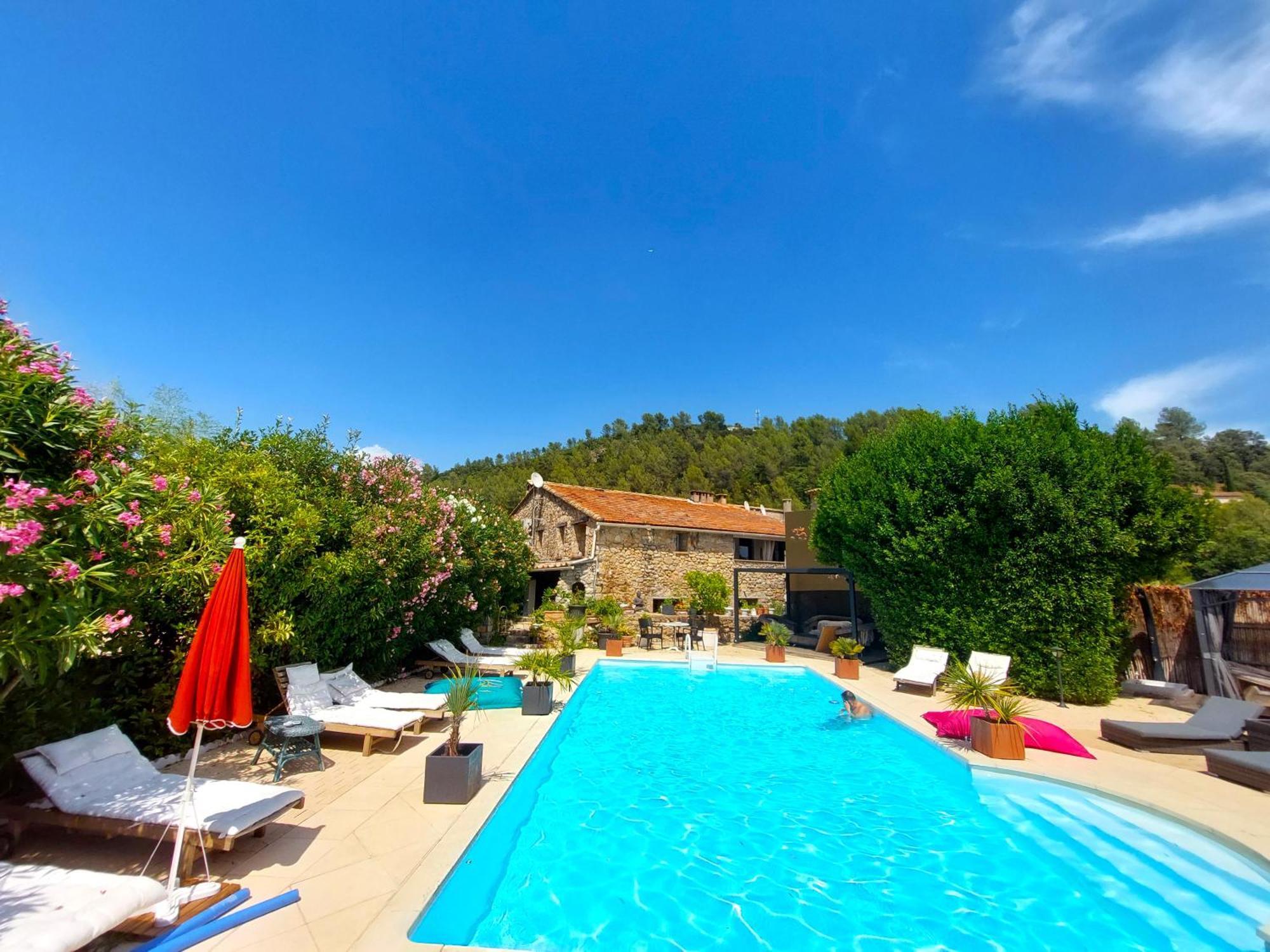 La Bergerie Du Moulin (Adults Only) Bed and Breakfast Taradeau Exteriör bild
