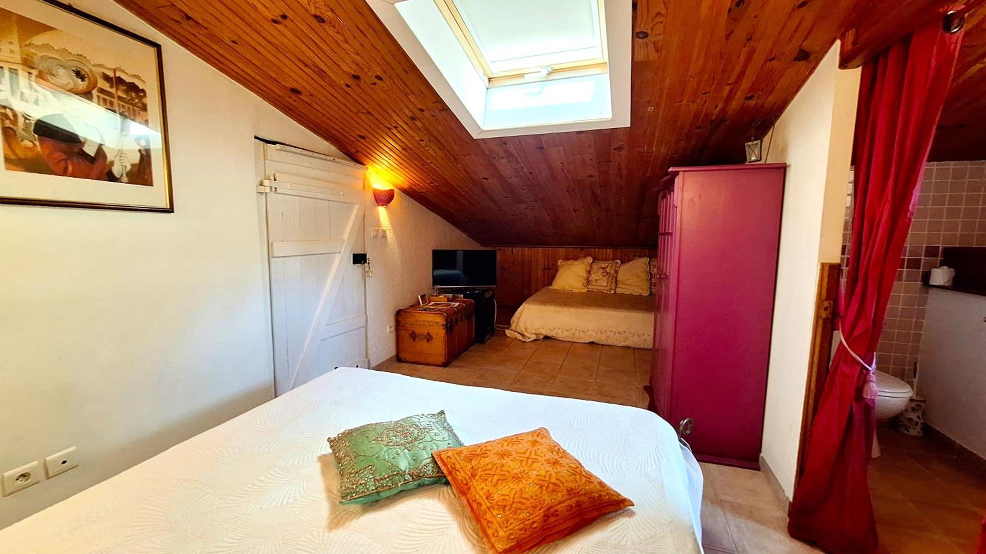 La Bergerie Du Moulin (Adults Only) Bed and Breakfast Taradeau Exteriör bild